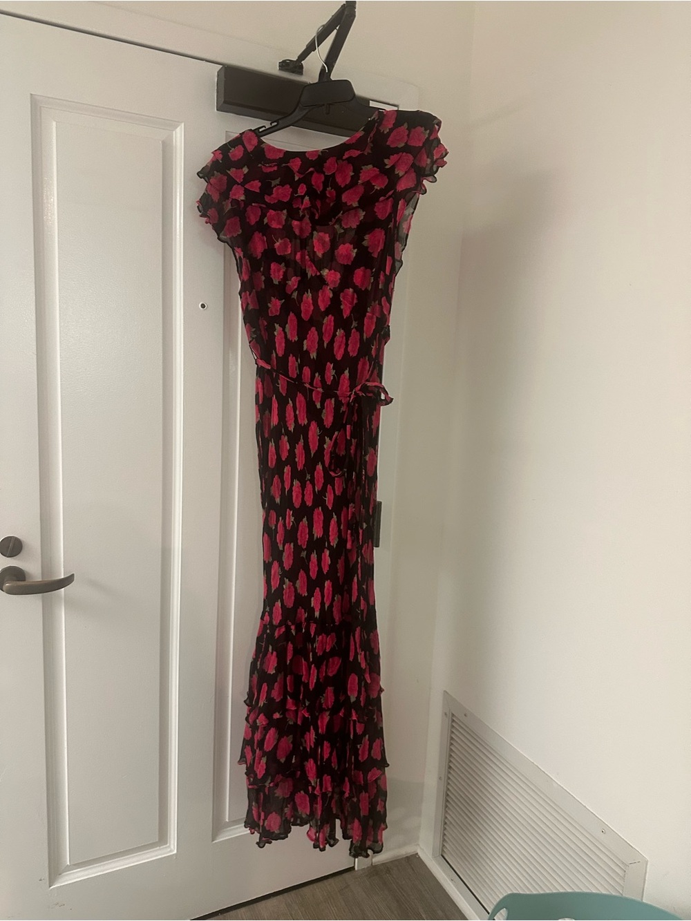 RIXO Black Maxi Dress with Fuchsia Floral Print - Picture 2 of 5